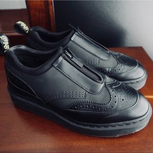 Dr.Martens Black Platform Shoe W Sz 9